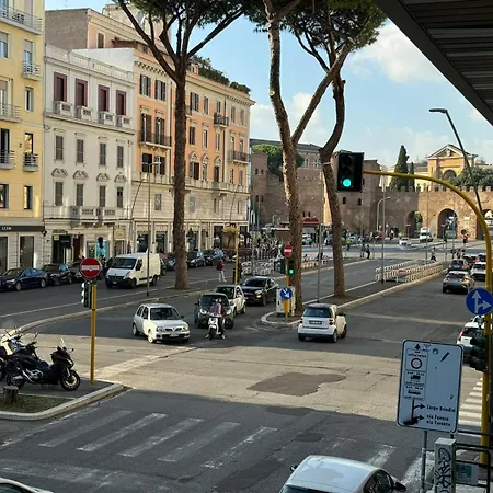 San Giovanni's Cozy Апартаменты